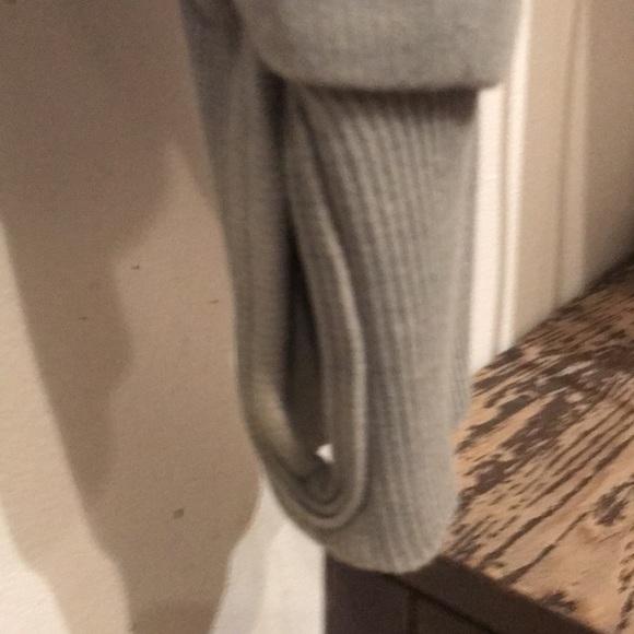 Unique Vintage Grey Nike Hoodie with double zip front pocket and finger holes - Picture 7 of 9